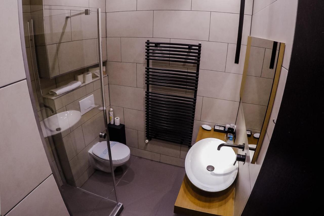 Sohaz Panzio Es Apartmanhaz ソルノク エクステリア 写真